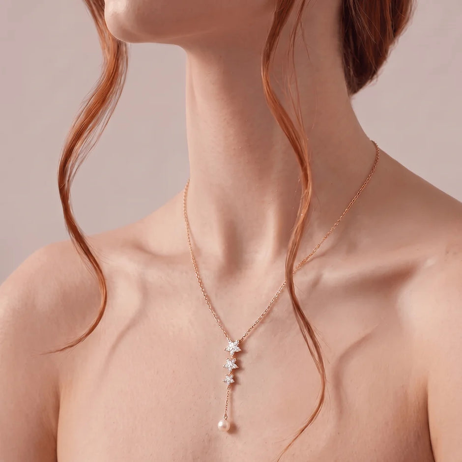 Orchid Sinuosità Lariat Lab-Grown Diamond Necklace in 18K Yellow Gold